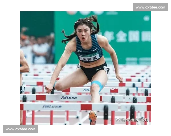 颜值实力双冠！吴艳妮狂飙 12 秒 96 创亚洲最佳